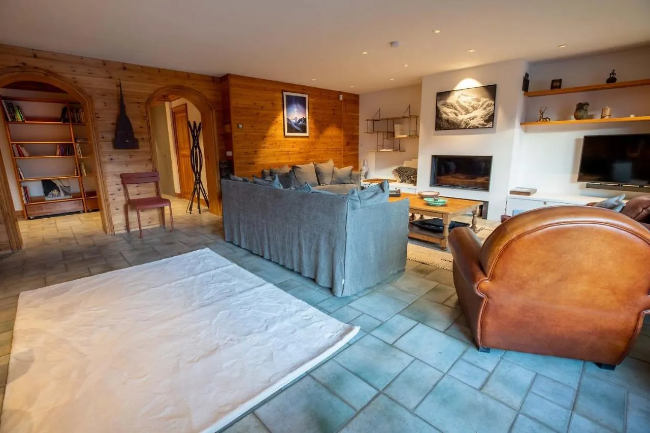 Belvedere 3 Ski-In Ski-Out Meribel Apartment