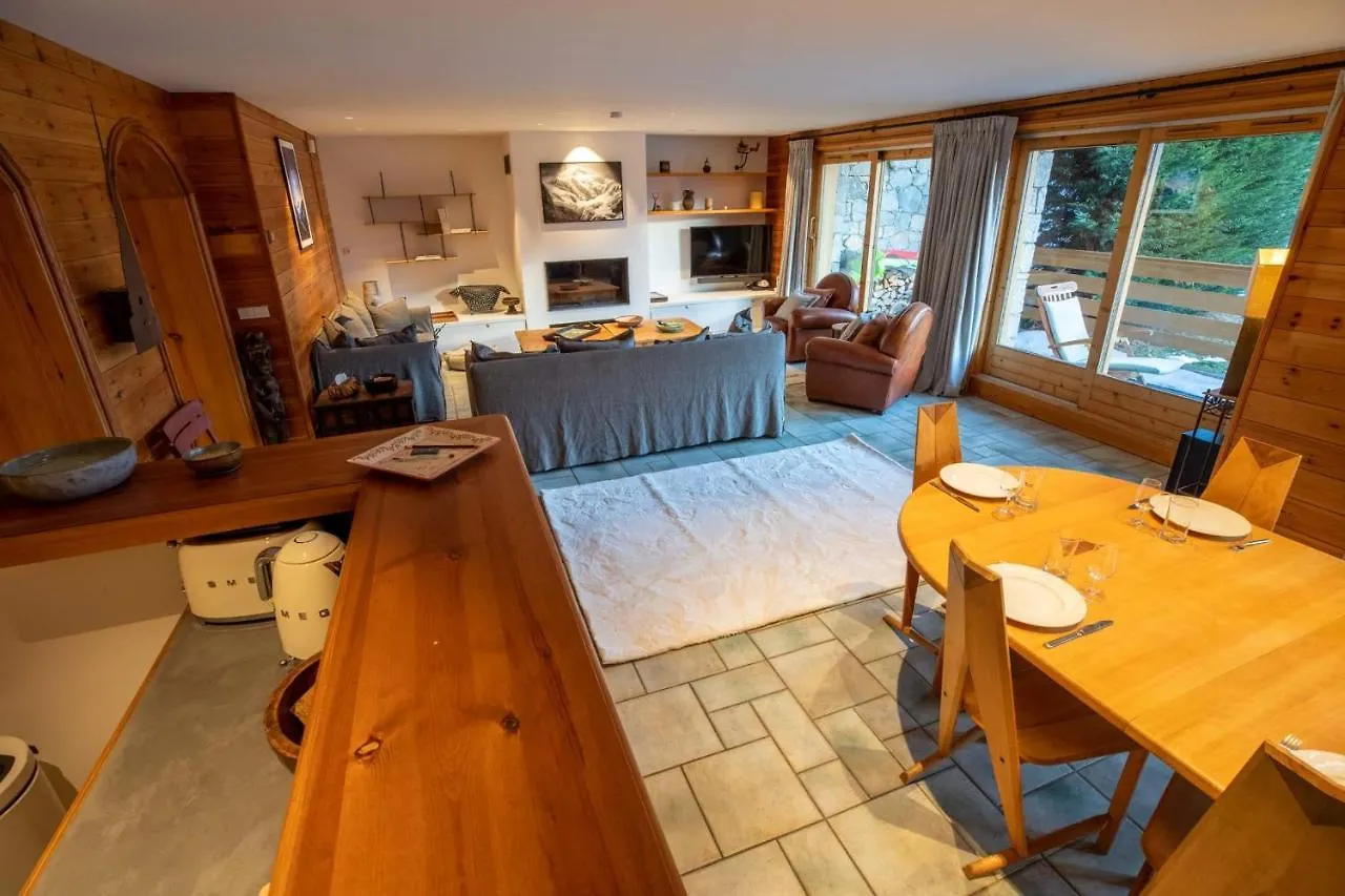 Apartment Belvedere 3 Ski-In Ski-Out Meribel France